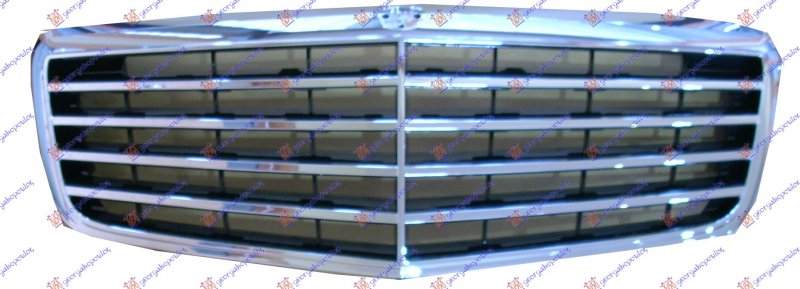 GRILLE CHROME-BLACK 06-