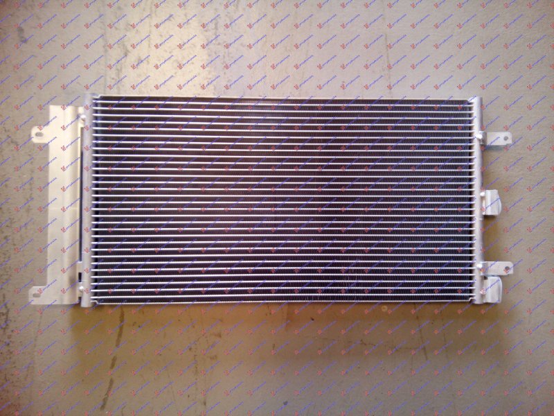 CONDENSER  (56.5x30.8x1,6)  1.4cc 8V