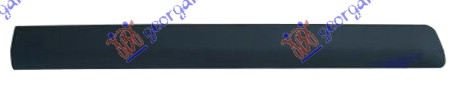 FRONT DOOR MOULDING  (MCV/VAN)