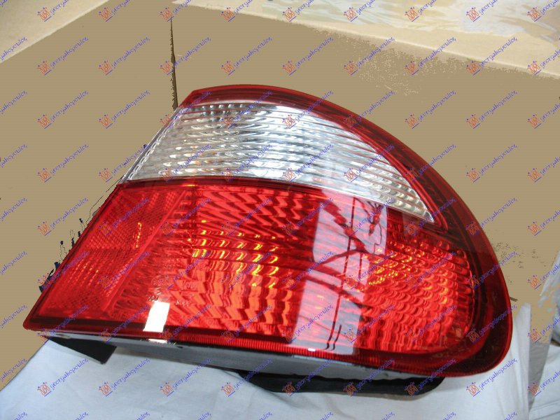 TAIL LAMP OUTTER -01