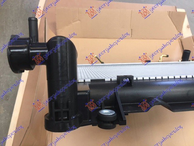 RADIATOR 2.4 DI-D DIZ AUTO (525x643x16)(4N15